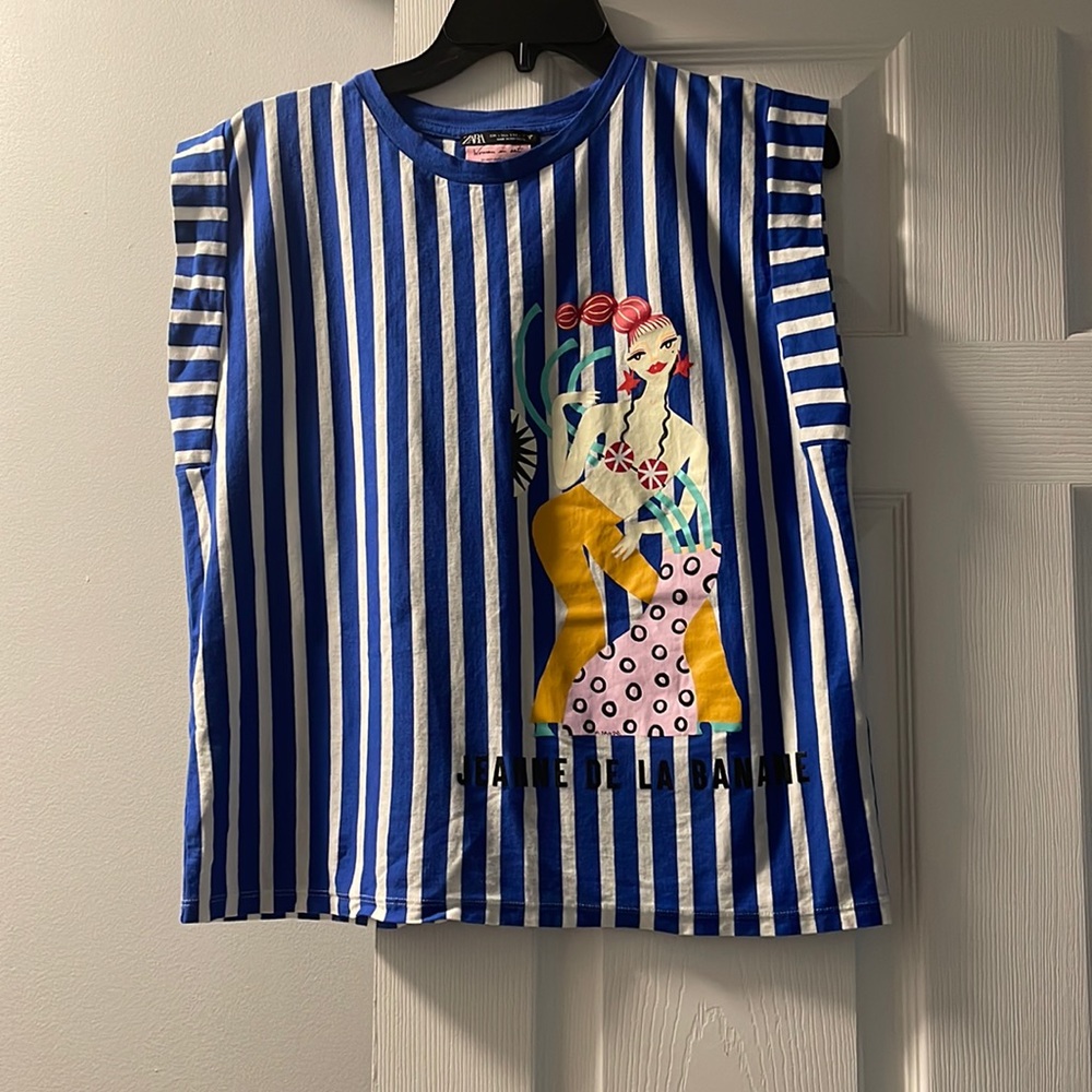 Zara top Size Small Woman in Art Collaboration Miranda Makaroff